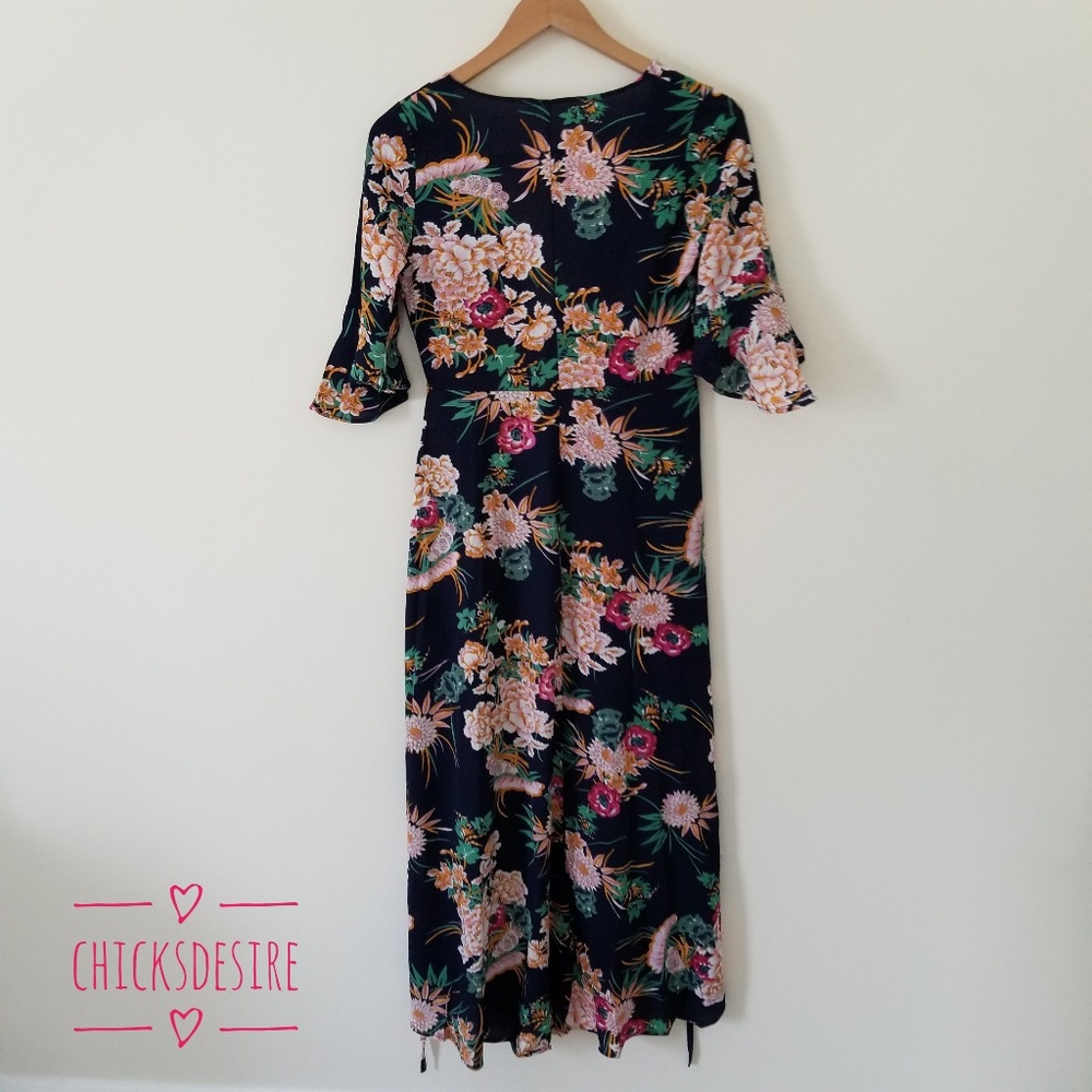 2021 Soho Floral Maxi Dress - Picture 5 of 8